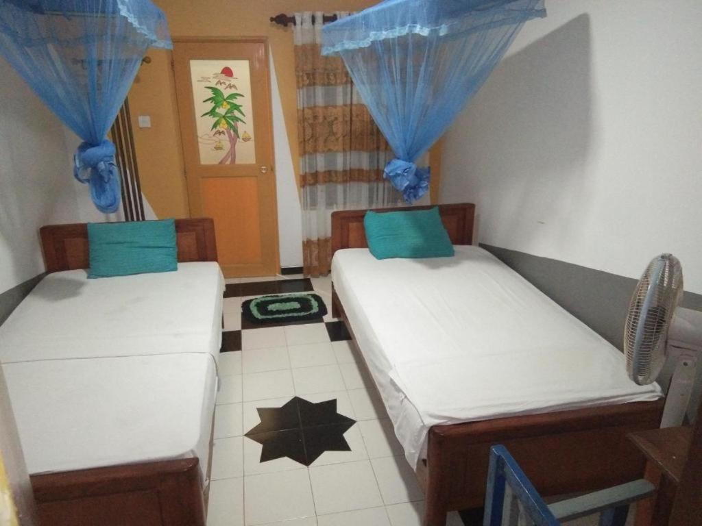 Leopard City Hostel Yala Tissamaharama Eksteriør billede
