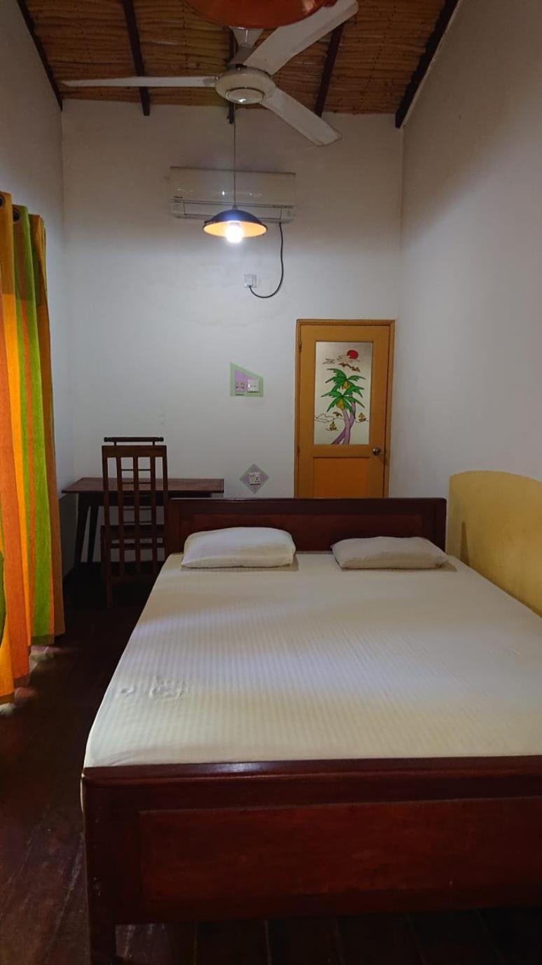Leopard City Hostel Yala Tissamaharama Eksteriør billede