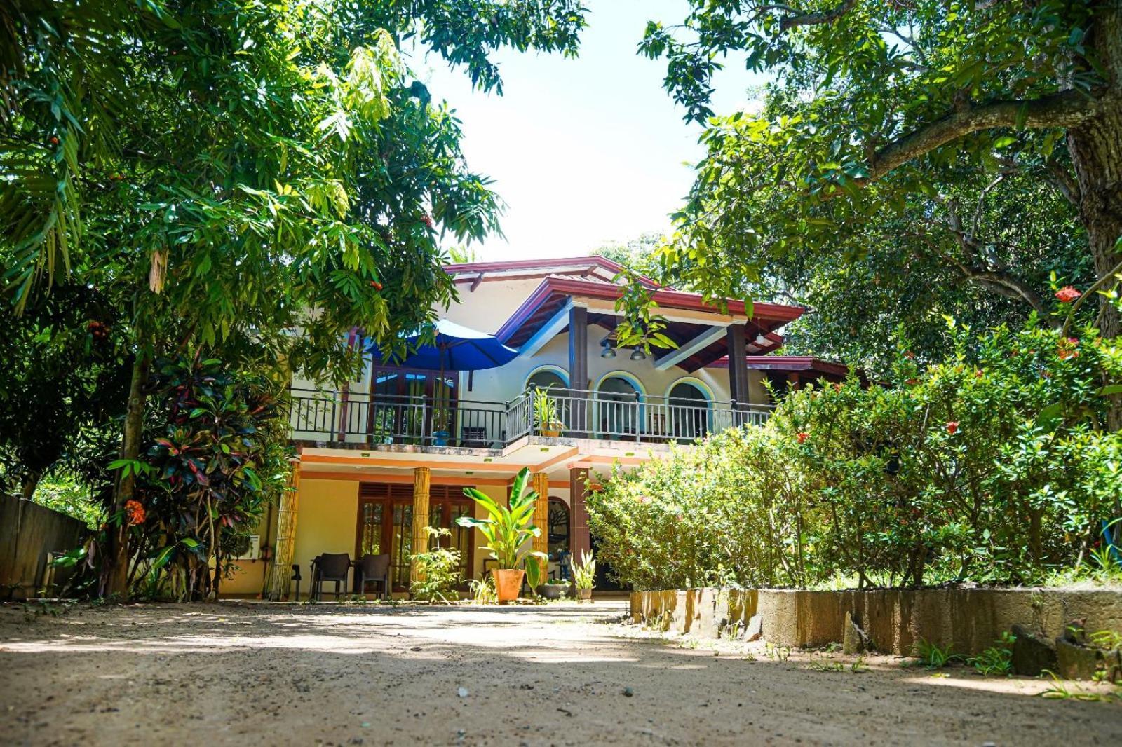 Leopard City Hostel Yala Tissamaharama Eksteriør billede