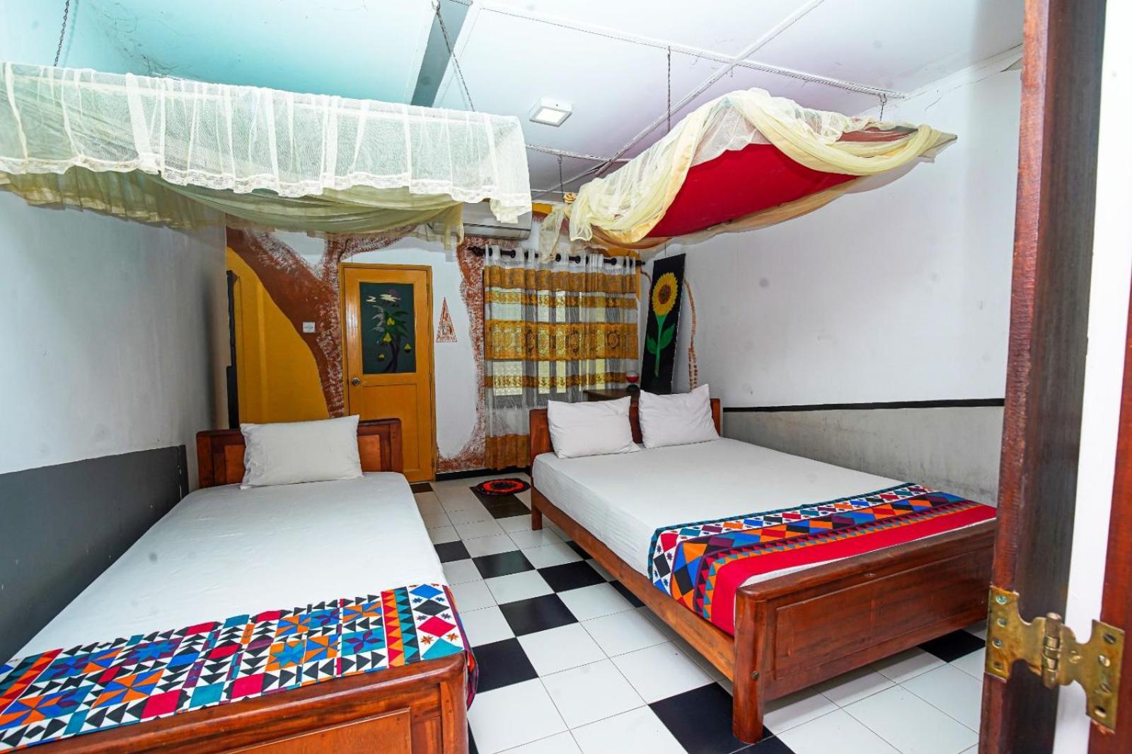 Leopard City Hostel Yala Tissamaharama Eksteriør billede